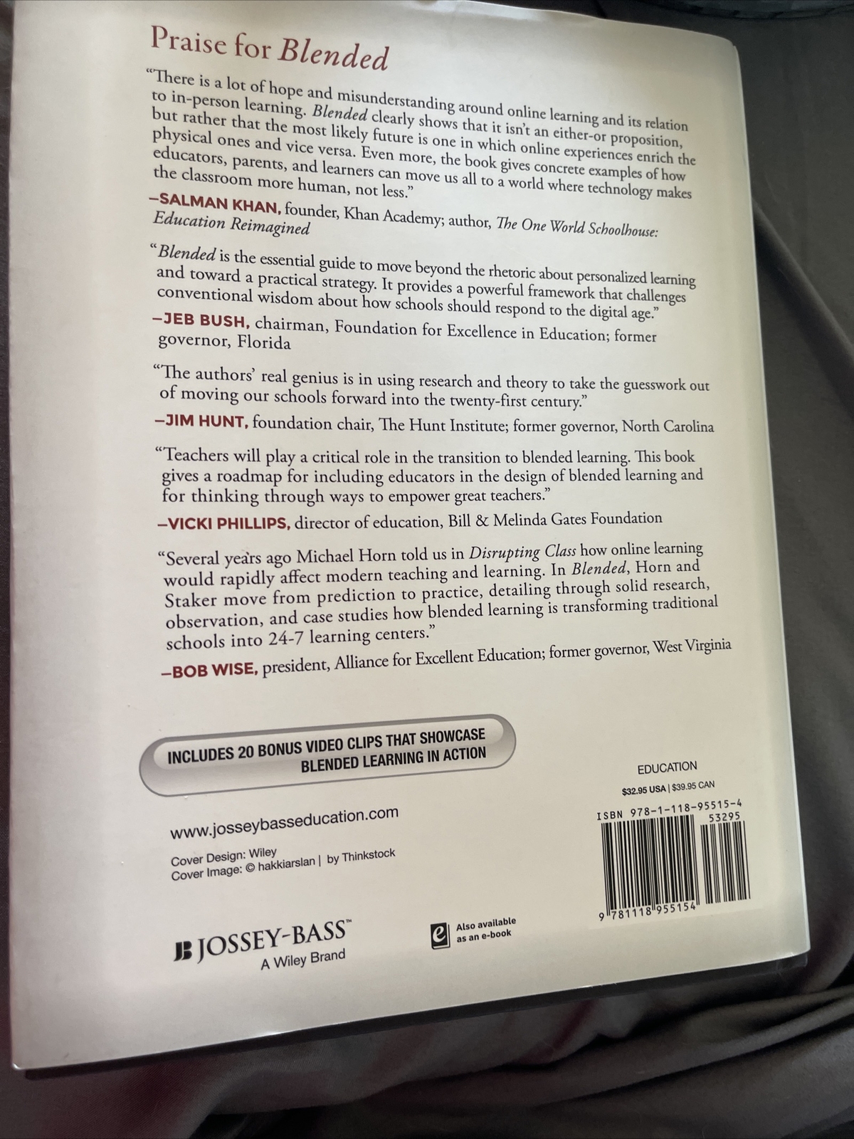 Blended : Using Disruptive Innovation to Improve Schools by Heather Staker…
