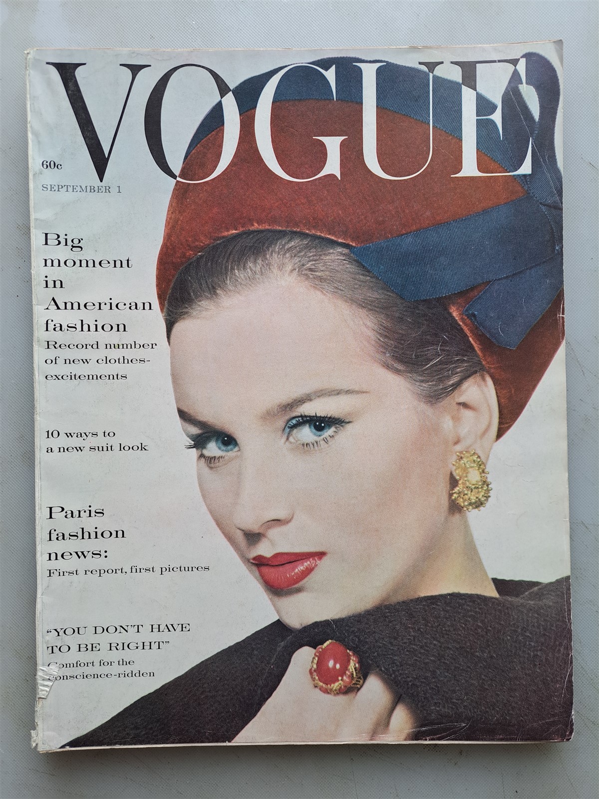 Vogue Magazine – September 1, 1960 Issue – FALL FASHIONS, 284 Pages