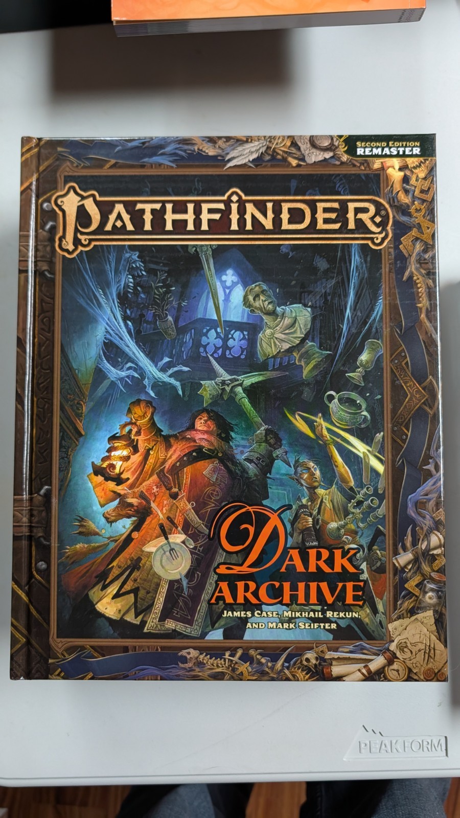 James Case Pathfinder Dark Archive (Remastered) (P2) (Hardback)